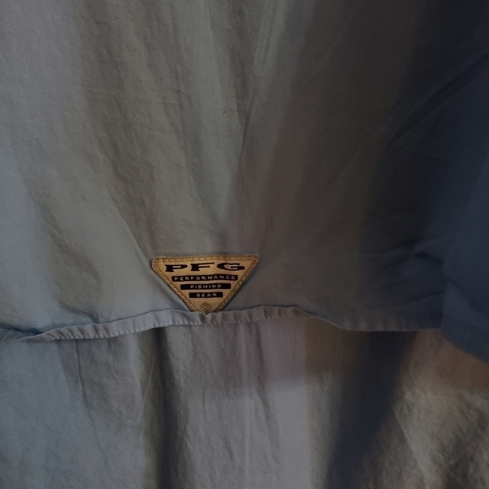 Columbia Button down - Picture 6 of 7